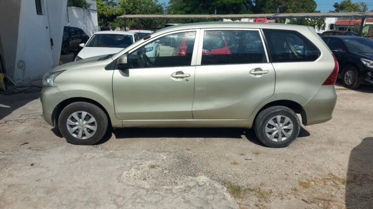 Toyota Avanza 2016