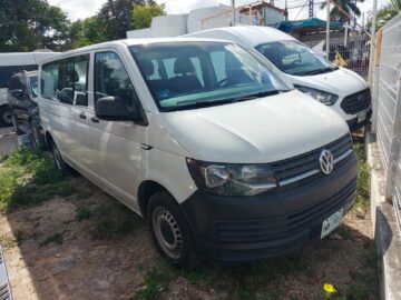 Volkswagen Transporter Pasajera 2017