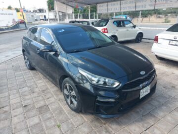 Kia Forte Hatchback 2021