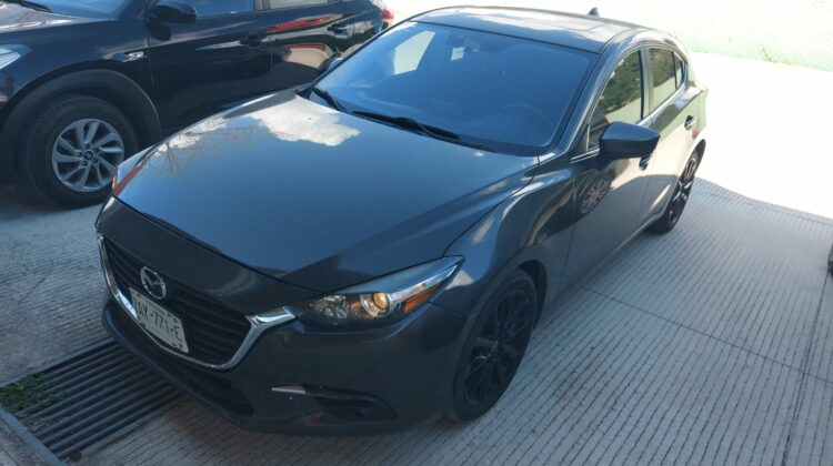 Mazda 3 Hatchback 2018