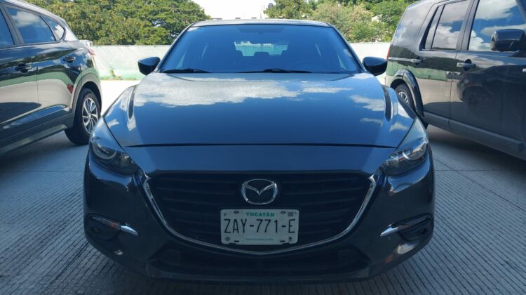 Mazda 3 Hatchback 2018