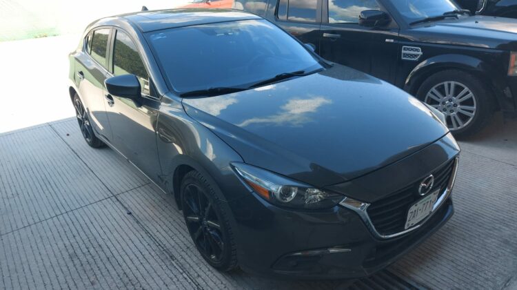 Mazda 3 Hatchback 2018