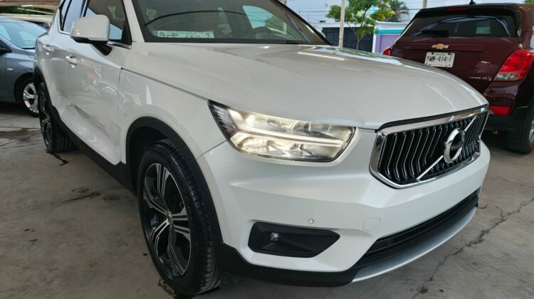 Volvo XC40 2020