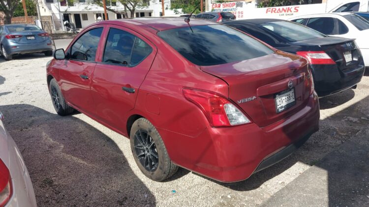 Nissan Versa 2019