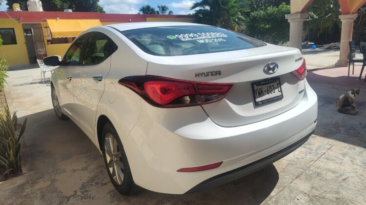 Hyundai Elantra 2015