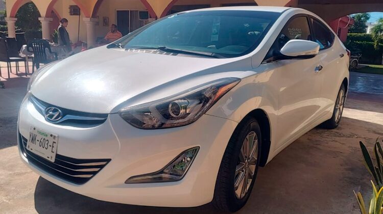 Hyundai Elantra 2015