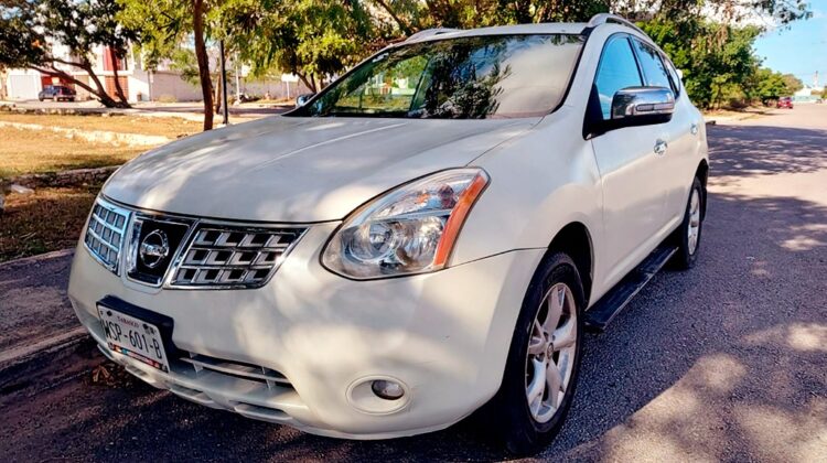 Nissan Rogue 2010