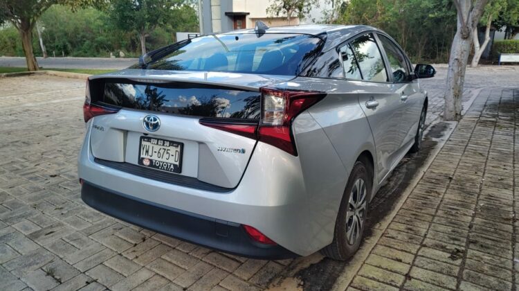 Toyota Prius Premium 2020