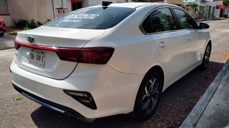 Kia Forte EX Sedan Automático 2.0 2020