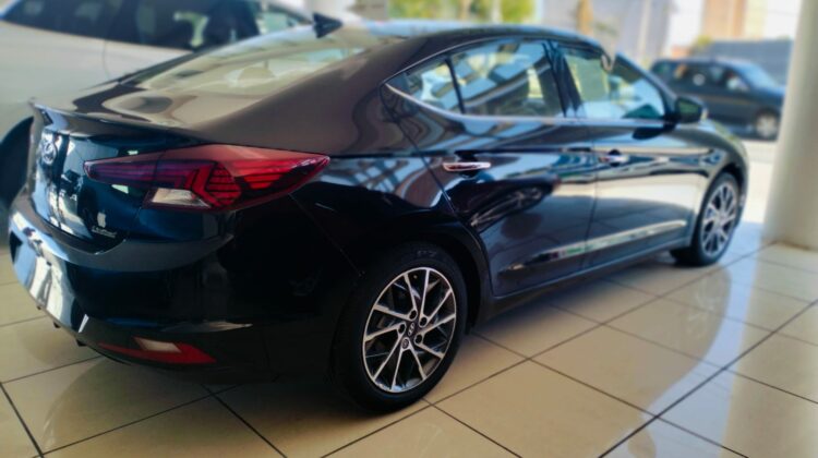 HYUNDAI ELANTRA 2019 LIMTED