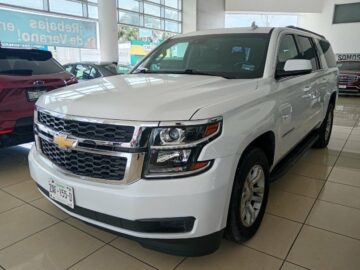 CHEVROLET SUBURBAN LT 2019