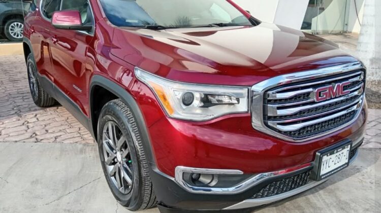 GMC ACADIA SLT 2017