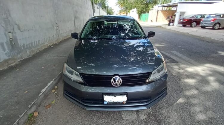 VOLKSWAGEN JETTA 2016