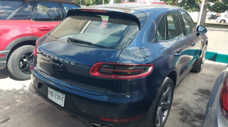 Porsche Macan 2015