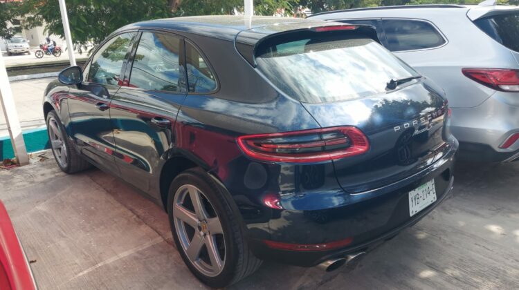 Porsche Macan 2015