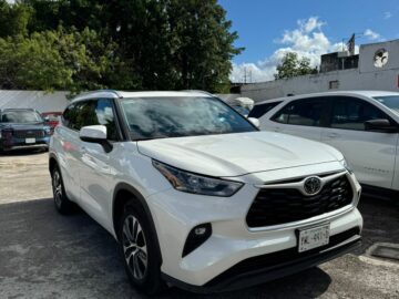 Toyota Highlander 2021