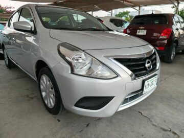 Nissan Versa 2018