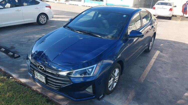 Hyundai Elantra GLS Premium 2020