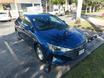 Hyundai Elantra GLS Premium 2020