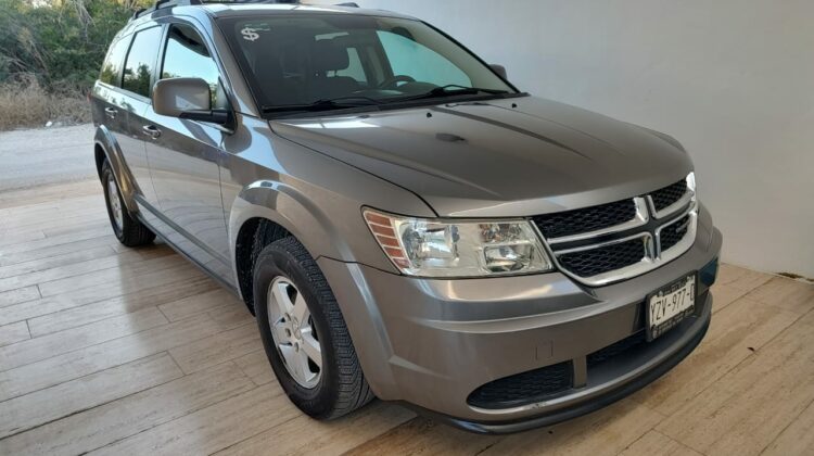 Dodge Journey SE 2012