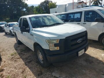 Ford F-150 cabina y media 2016