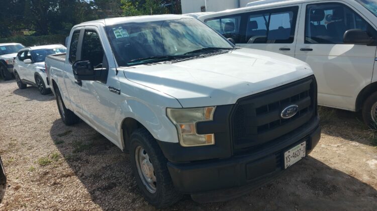 Ford F-150 cabina y media 2016