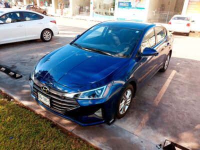 Hyundai Elantra GLS Premium 2020