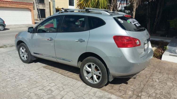 Nissan Rogue 2014