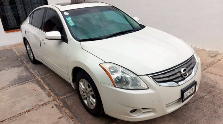 Nissan Altima SL High 2.5 CVT 2010