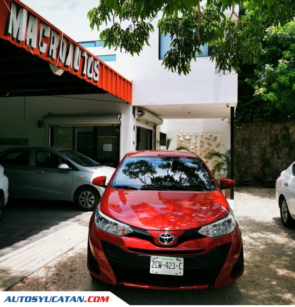 Yaris 2018 Core CVTI-S Rojo