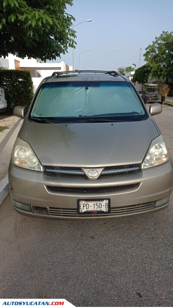 Toyota Sienna XLE Limited AWD