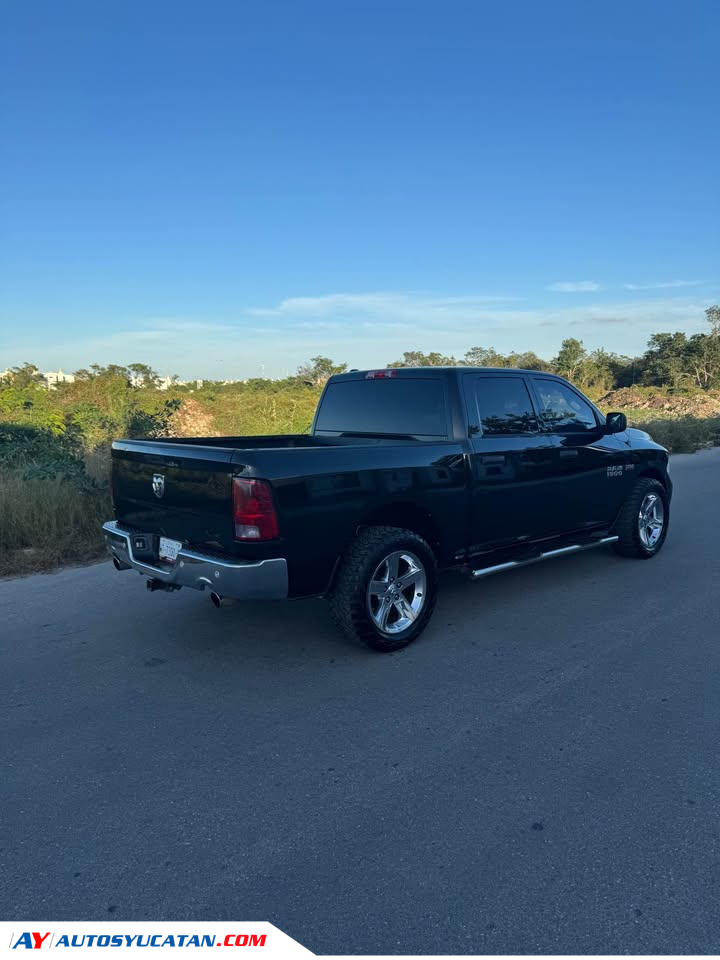 DODGE RAM 1500 2014 BIGHORM