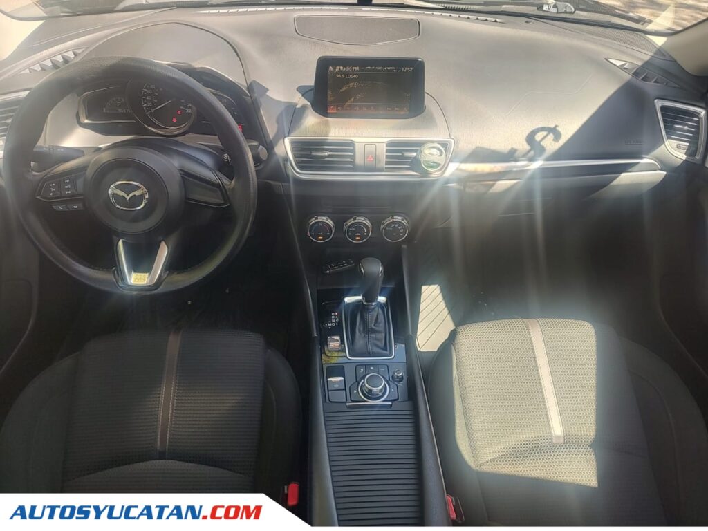 Mazda 3 Sport 2018