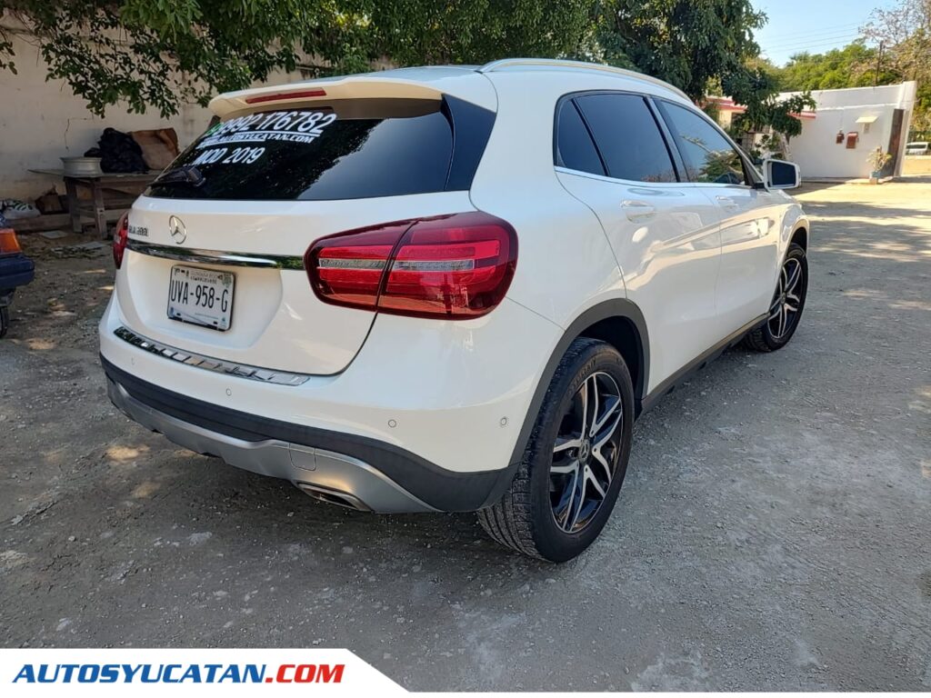 Mercedes Benz Clase GLA 200 2019