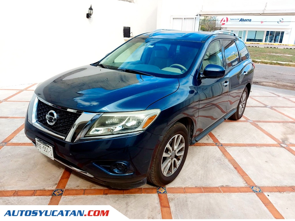 Nissan Pathfinder SE 2015