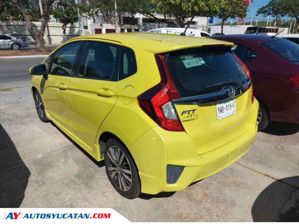 Honda Fit 2015