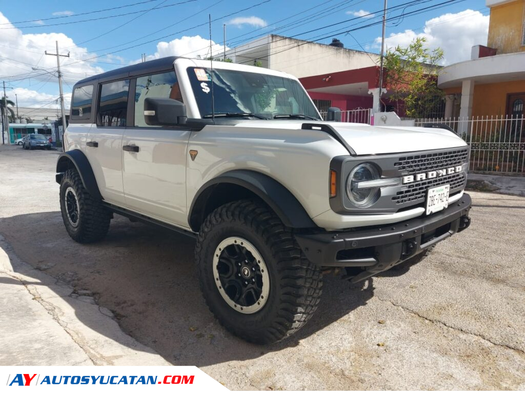 Ford Bronco Badlands 2022