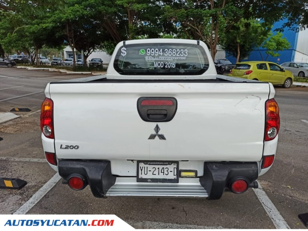 Mitsubishi L200 2015