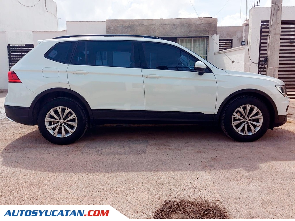 Volkswagen Tiguan Trendline Plus 5 Pasajeros 2019