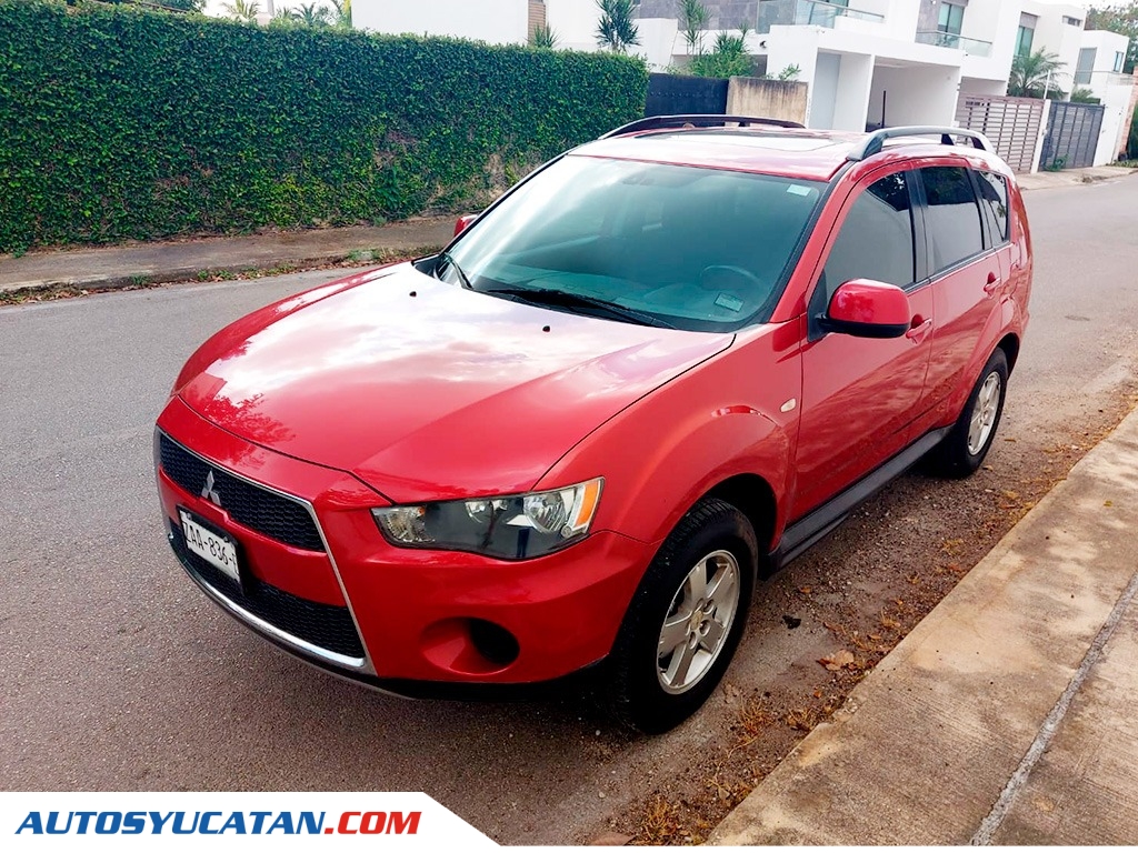 Mitsubishi Outlander XLS 2012