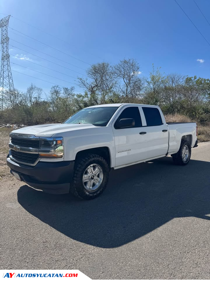 CHEVROLET SILVERADO 1500 2018