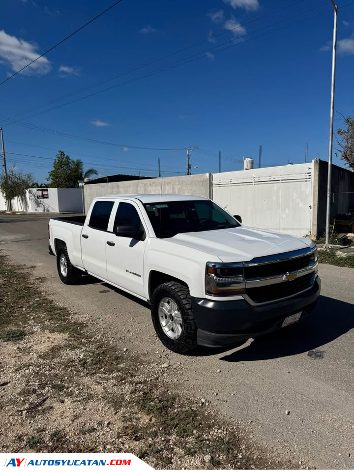 CHEVROLET SILVERADO 1500 2018