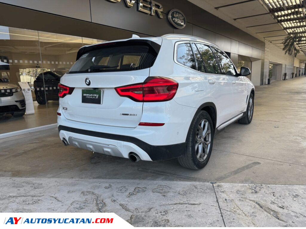 BMW X3 xDRIVE 30iA (2021)