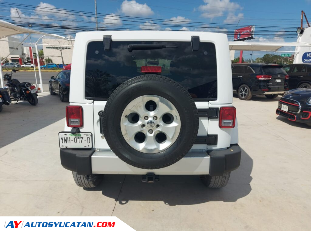 Jeep Wrangler Sahara Unlimited 2015