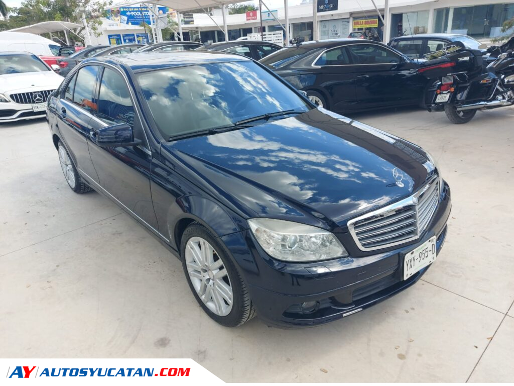 Mercedes-Benz C300  Elegance 2011