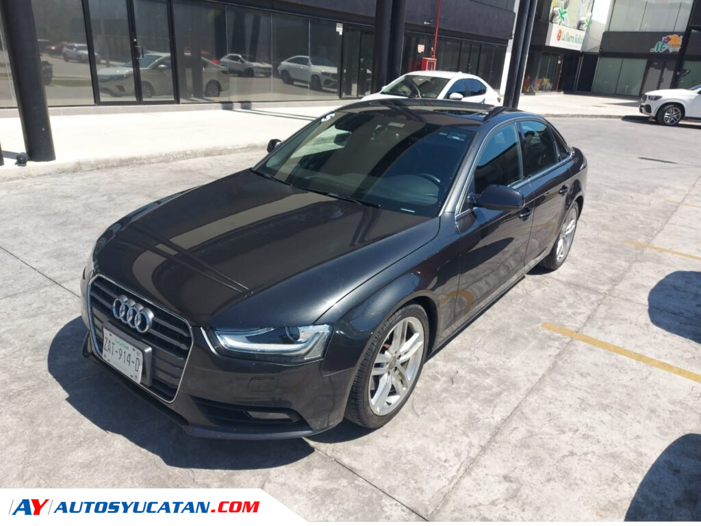 Audi A4 Luxury 2.0 Turbo 2013