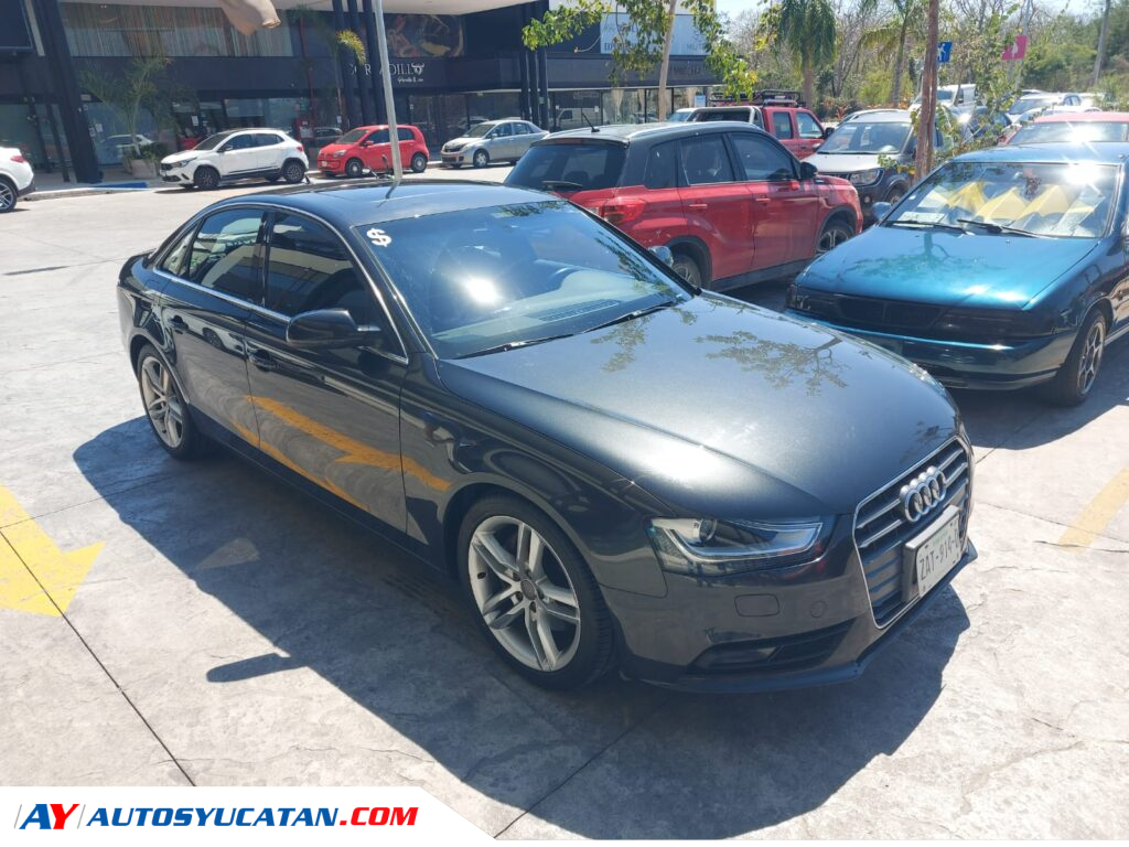 Audi A4 Luxury 2.0 Turbo 2013