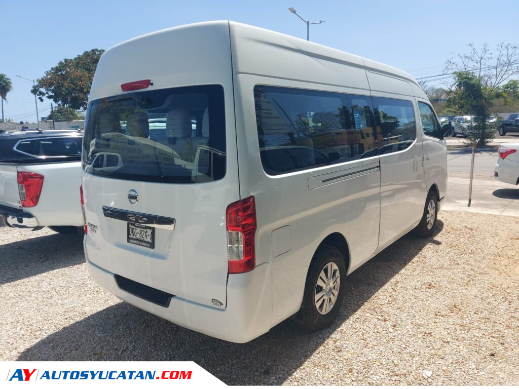 Nissan NV350 Urvan 2017 Pasajero