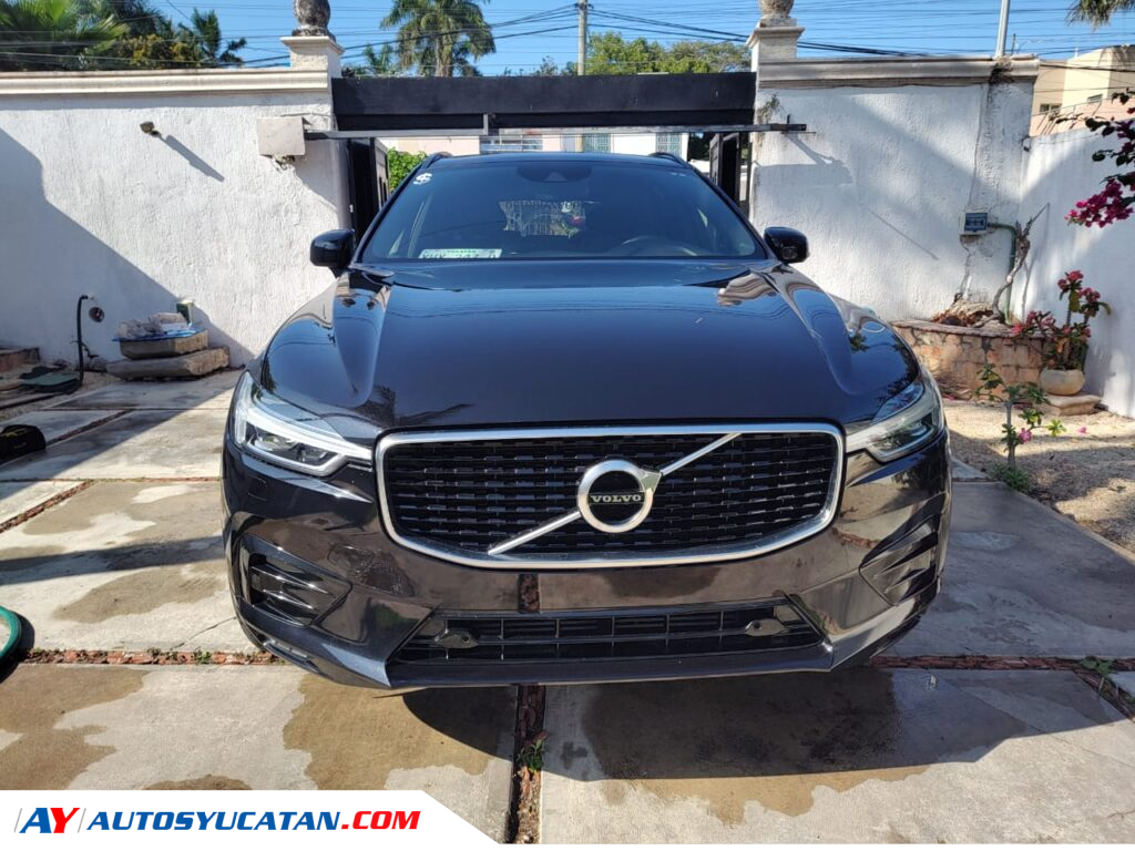 Volvo XC60 R-Design  2020