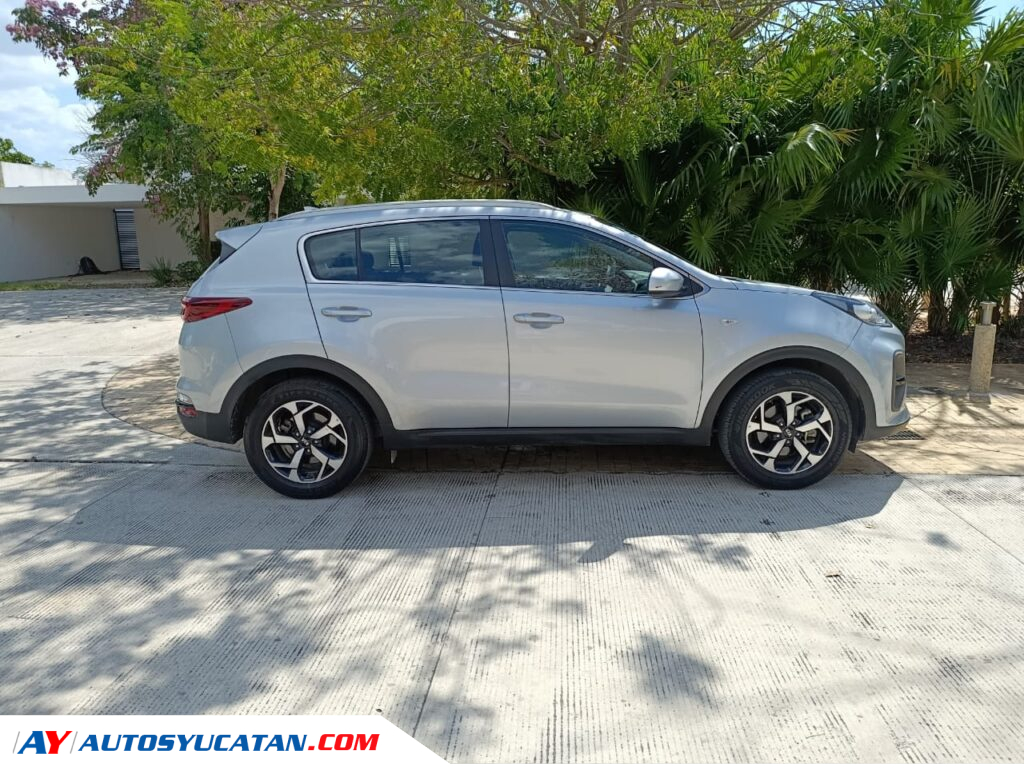 Kia Sportage LX 2.0  2021